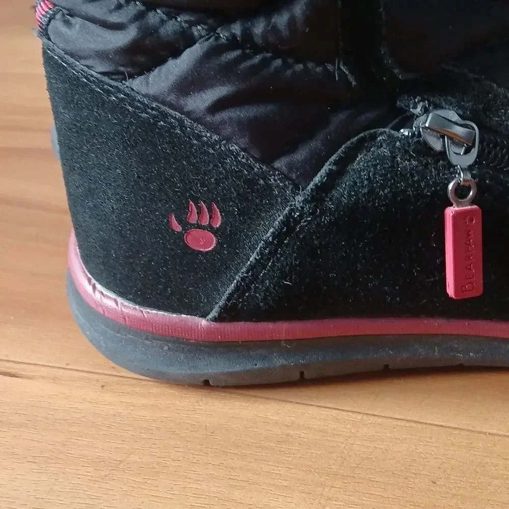 BEARPAW Katy Women’s Black Waterproof Boot Sz 8 EUC